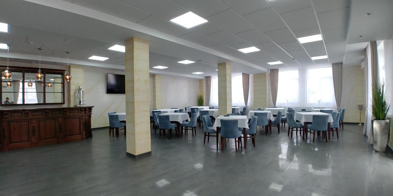 Hotel Meridian Brody Exterior foto